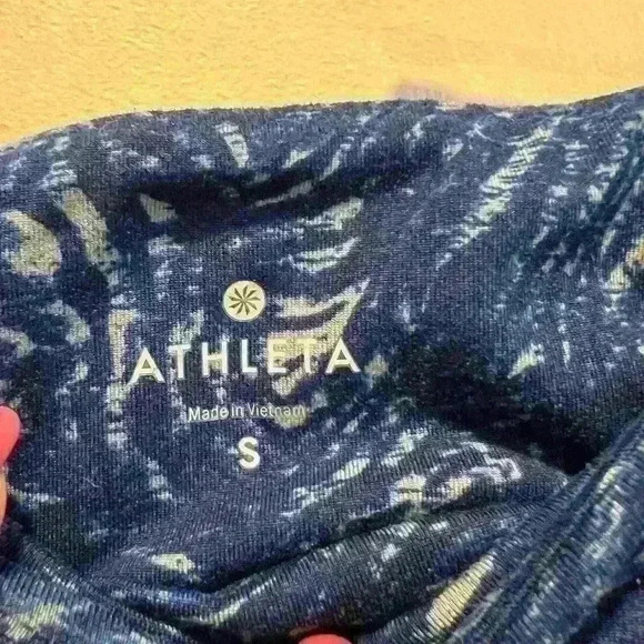 🔥Bundle of 2 ATHLETA Leggings 🔥 - Picture 5 of 9